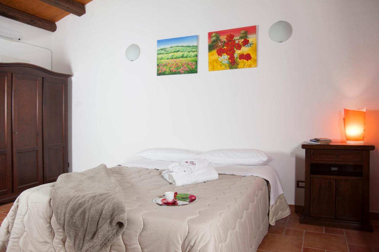 Mirose'S Holiday Home Castelbuono  Exterior photo