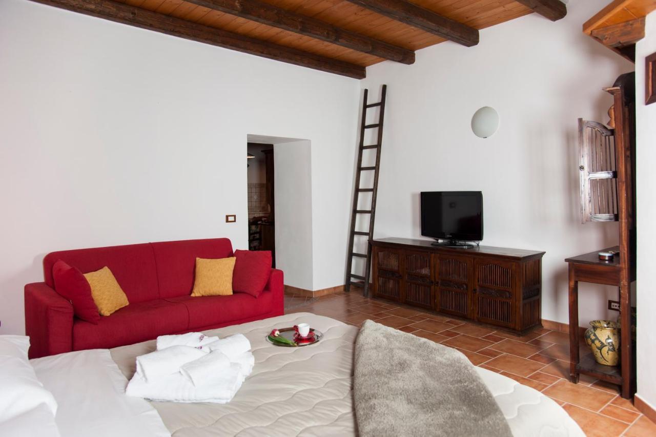 Mirose'S Holiday Home Castelbuono  Exterior photo