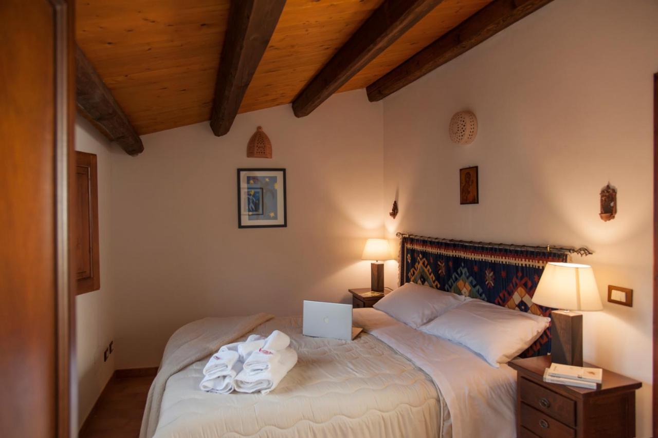 Mirose'S Holiday Home Castelbuono  Exterior photo